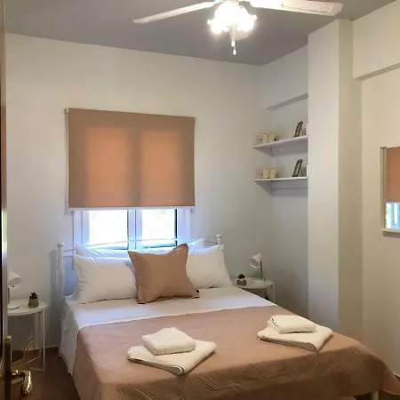 Bougainvillea House 펜션 바트시